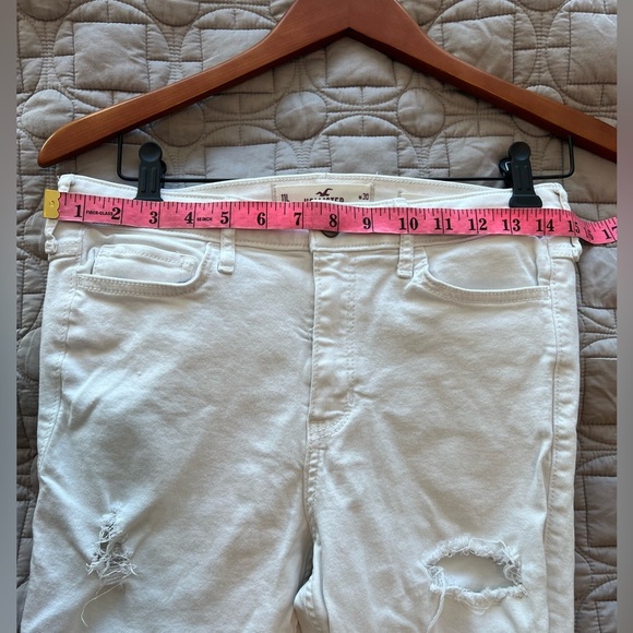Hollister White Denim with Brown Patch - Picture 8 of 12